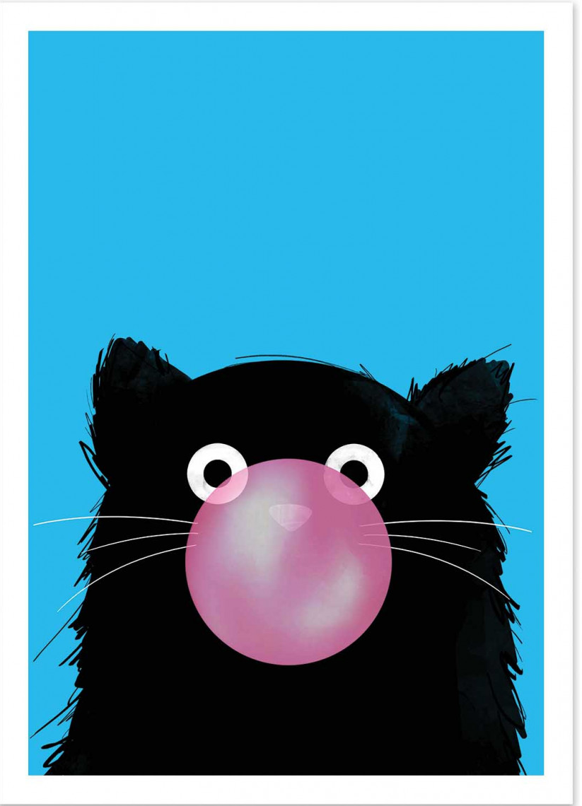 Chewing Bubble Gum Cat by Doozal – 30x40 cm art print of a black cat with big eyes blowing pink bubble gum on a bright blue background. Playful pop-culture inspired wall art, perfect for kids’ room or modern home decor. Printed in France/EU on eco-friendly FSC-certified paper, unframed illustration.