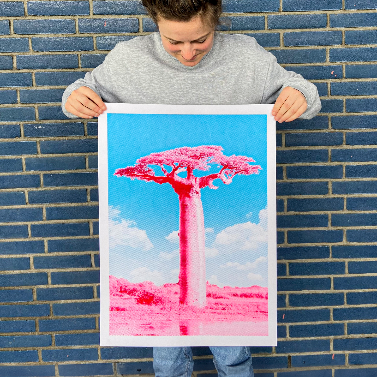 Fluor pink and blue silkscreen art print of a Baobab tree by PTRVRKD, modern handmade A2 screen print on 250 gsm paper, limited edition of 25.